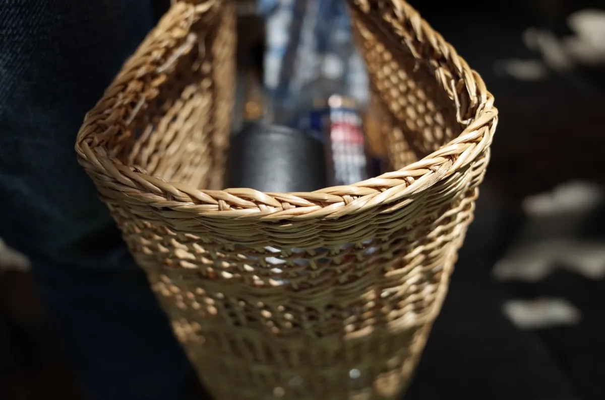 カゴバッグで浮かれてる感じ